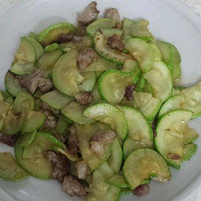 小瓜做吃的,家常小炒，美味无限