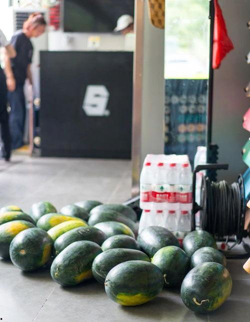85年吃瓜,那些年我们一起“吃瓜”的故事
